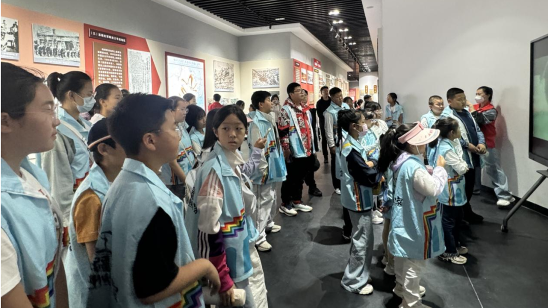 【央广网】报道——乌兰浩特：沉浸式研学让思政教育可触可感